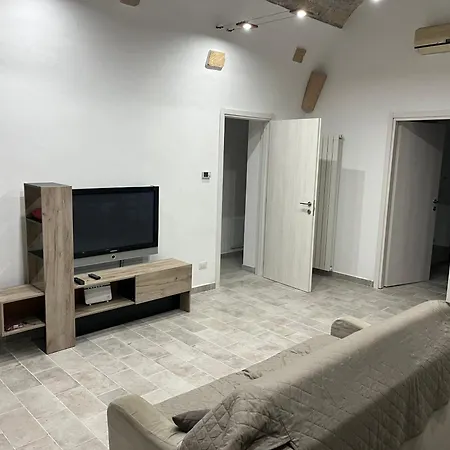 Giada Apartment *